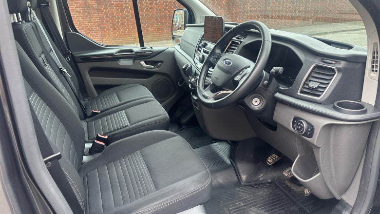 Ford Transit Custom 280 L1 Diesel Fwd 2.0 EcoBlue 130ps Low Roof Limited Van